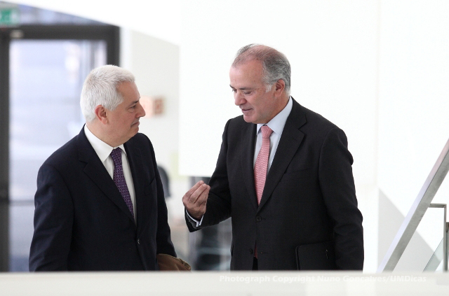 Imagem número 1 da galeria Protoclusters em Português