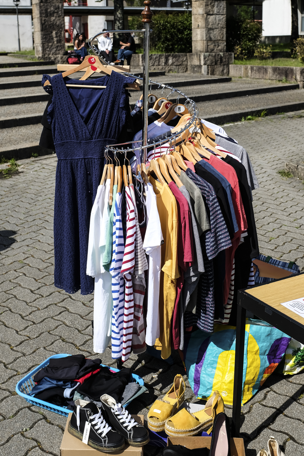 Imagem número 3 da galeria Feira de 2ª Mão AAUMinho