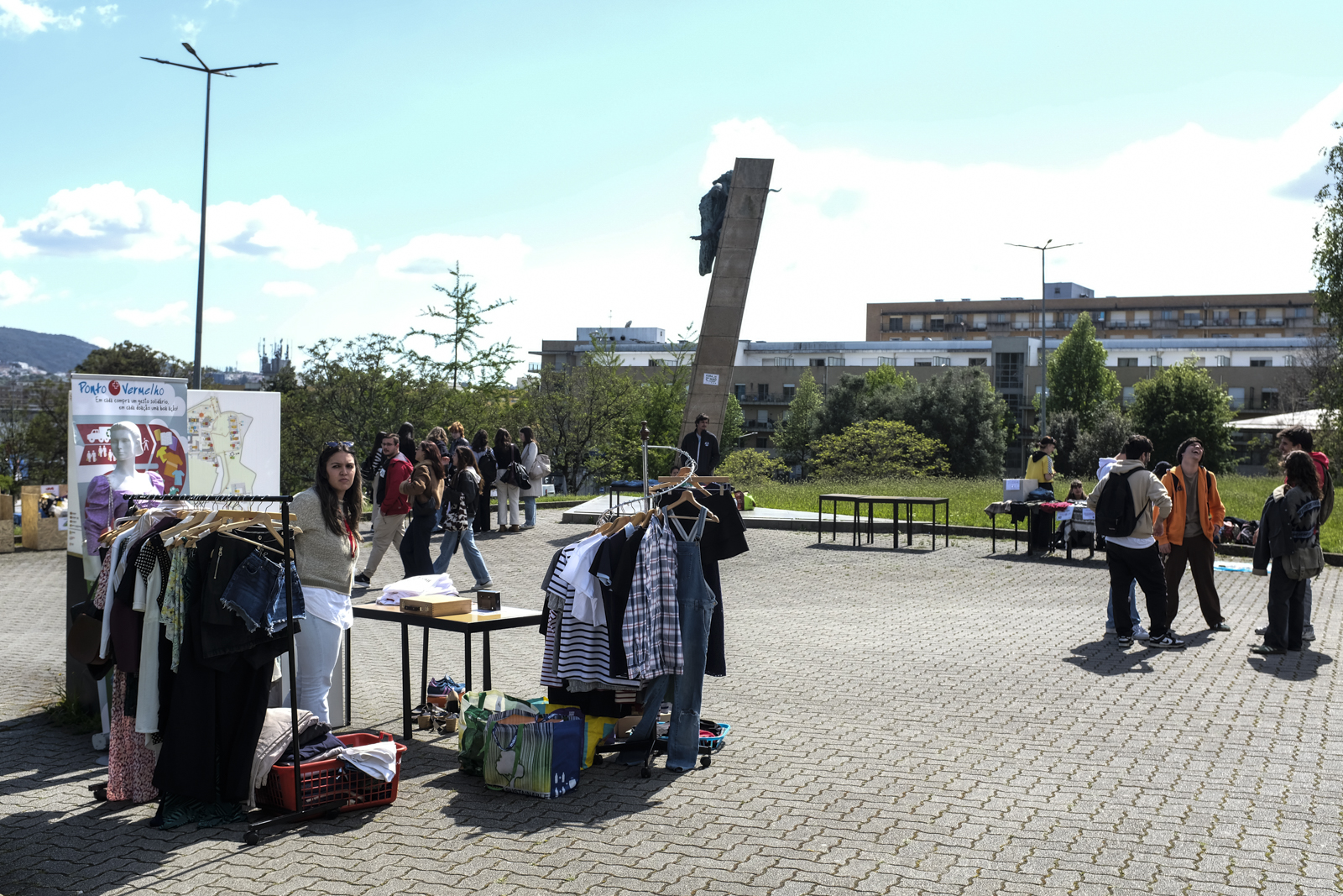 Imagem número 5 da galeria Feira de 2ª Mão AAUMinho