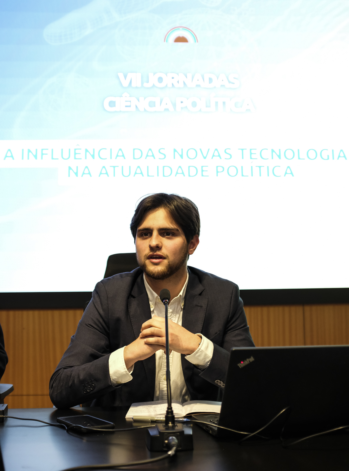 Imagem número 10 da galeria Jornadas de Ciência Politica - Aula de António José Seguro