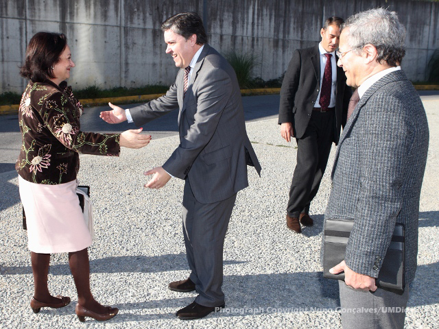 Imagem número 2 da galeria Procuradora Geral da República visita Escola de Direito
