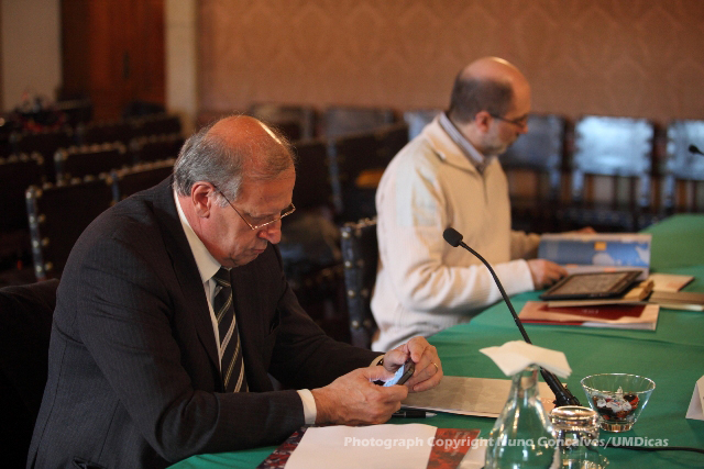 Imagem número 2 da galeria Reunião do Conselho Geral