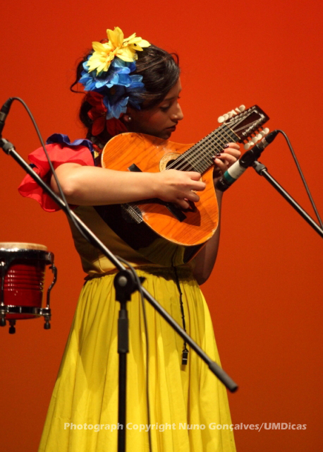 Imagem número 10 da galeria TROVAS