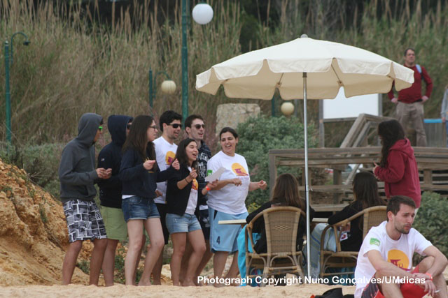 Imagem número 9 da galeria Gata na Praia