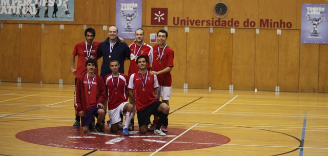 Imagem número 2 da galeria Troféu AAUM