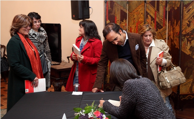 Imagem número 3 da galeria Lançamento do livro "20 Anos Televisão Privada"