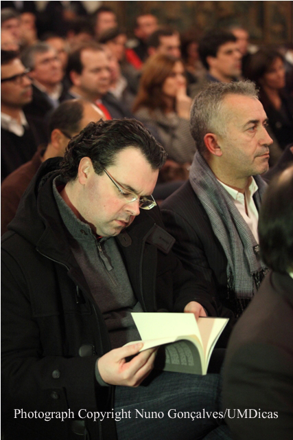 Imagem número 4 da galeria Apresentação do livro de José Mendes