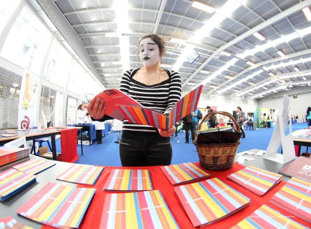 Imagem número 1 da galeria Feira de ensino Escola D. Maria II