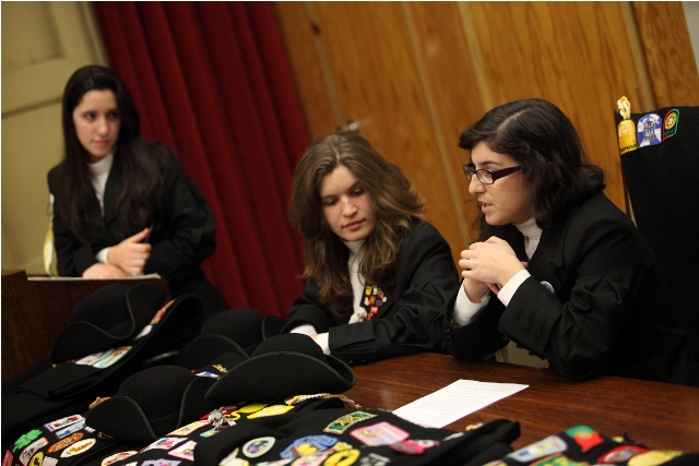 Imagem número 3 da galeria Tomada de posse Nucleo de Enfermagem