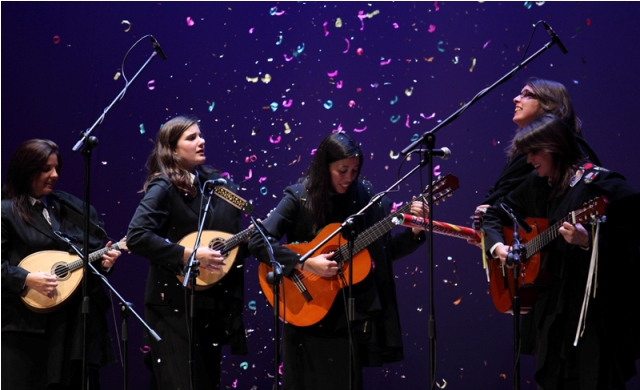 Imagem número 4 da galeria TROVAS