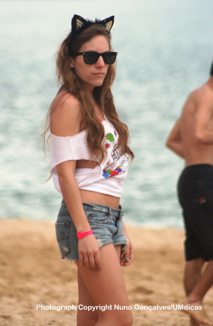 Imagem número 7 da galeria Gata na Praia