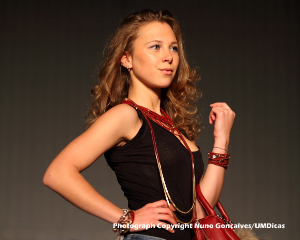 Imagem número 2 da galeria University Fashion