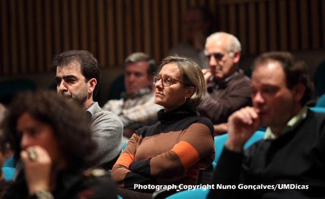 Imagem número 2 da galeria Debate passagem a Fundação