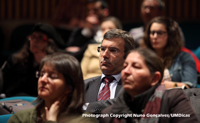 Imagem número 6 da galeria Debate passagem a Fundação