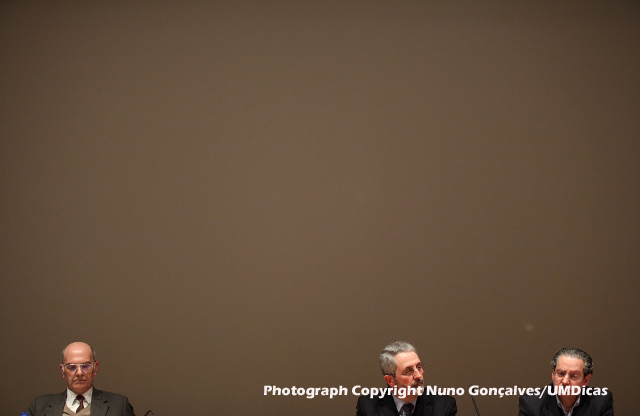 Imagem número 1 da galeria Debate passagem a Fundação