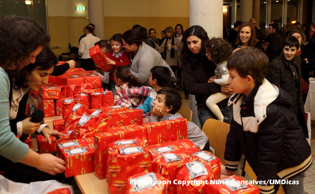 Imagem número 1 da galeria Festa Natal SASUM