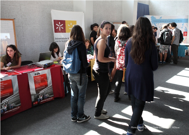 Imagem número 3 da galeria Feira de ensino Escola D. Maria II