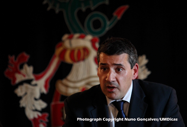 Imagem número 3 da galeria Tomada de posse Pro-Reitor Paulo Ramisio