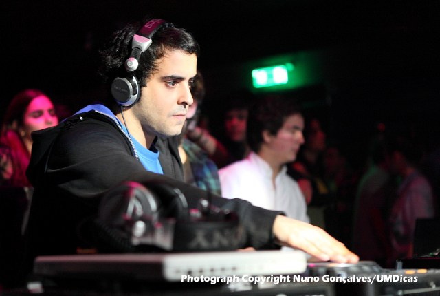 Imagem número 9 da galeria Sardinha - Novembro