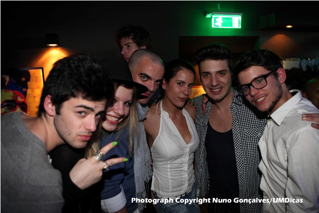 Imagem número 10 da galeria Sardinha - Abril