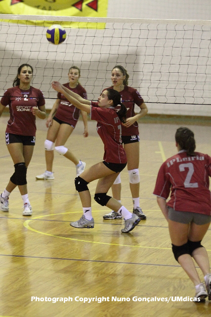 Imagem número 7 da galeria II TA Voleibol