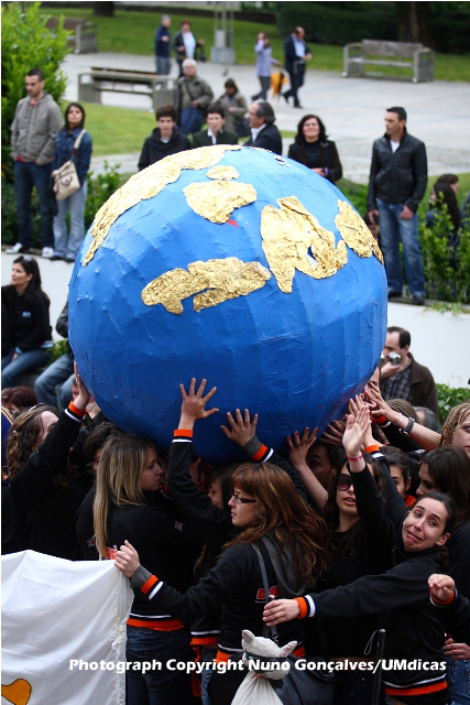 Imagem número 2 da galeria Cortejo