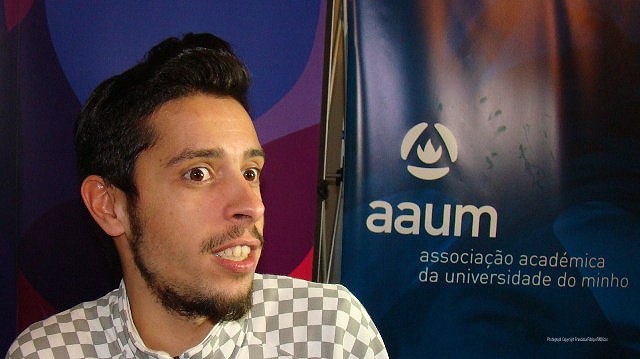 Imagem número 5 da galeria Enterro da Gata