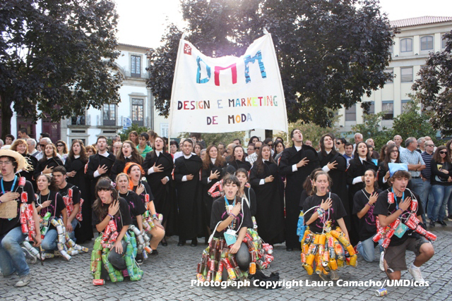 Imagem número 3 da galeria Latada