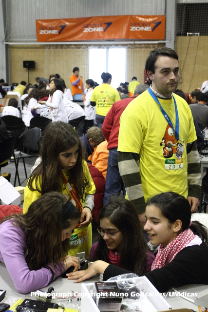 Imagem número 8 da galeria Roboparty