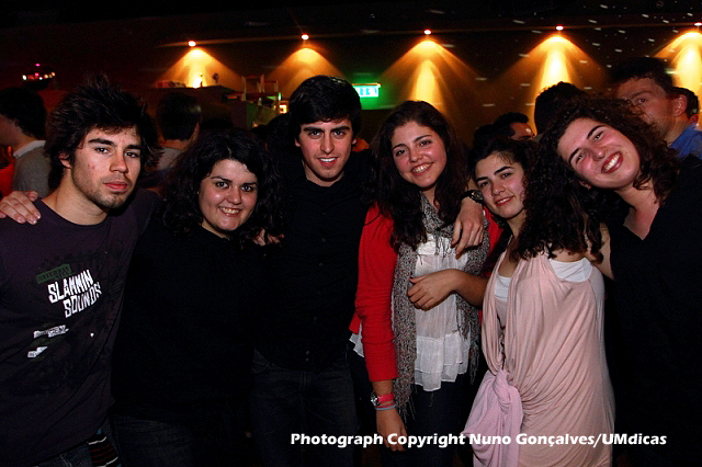 Imagem número 4 da galeria Sardinha - Abril