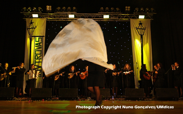 Imagem número 8 da galeria TROVAS