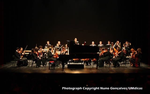 Imagem número 6 da galeria Concerto Theatro Circo