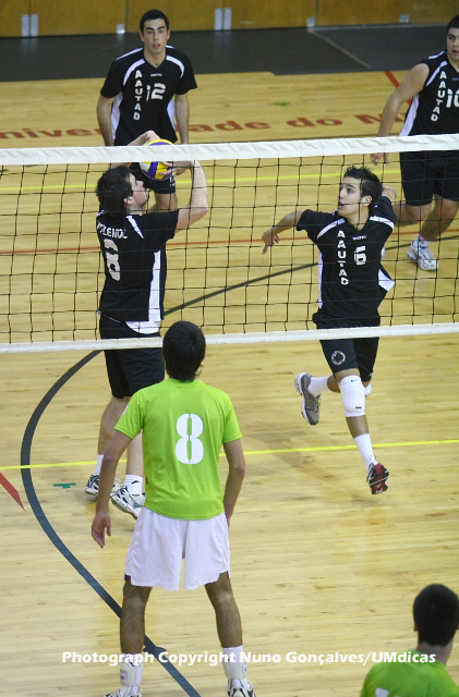 Imagem número 7 da galeria II TA Voleibol