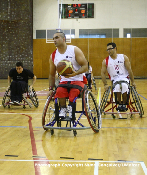 Imagem número 2 da galeria Torneio de Basquetebol Adaptado