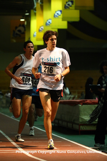 Imagem número 2 da galeria CNU de Atletismo Pista Coberta