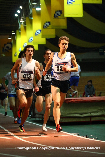 Imagem número 9 da galeria CNU de Atletismo Pista Coberta
