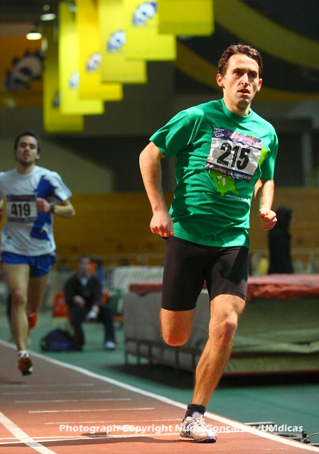 Imagem número 3 da galeria CNU de Atletismo Pista Coberta