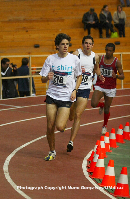 Imagem número 1 da galeria CNU de Atletismo Pista Coberta