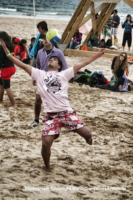 Imagem número 8 da galeria Gata na Praia