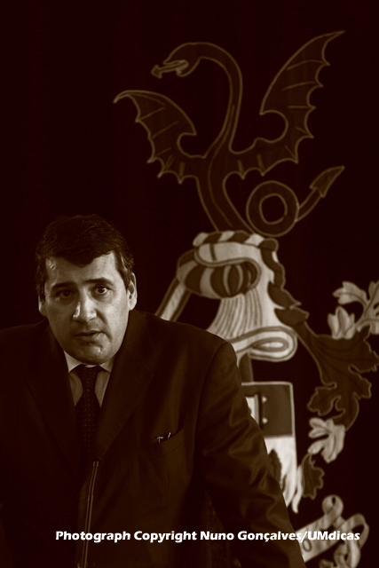 Imagem número 1 da galeria Tomada de posse Pro-Reitora Cláudia Viana