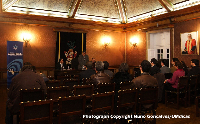 Imagem número 3 da galeria Protocolo Alumni UMinho