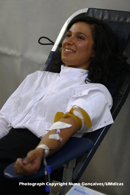 Imagem número 10 da galeria Dádiva de Sangue
