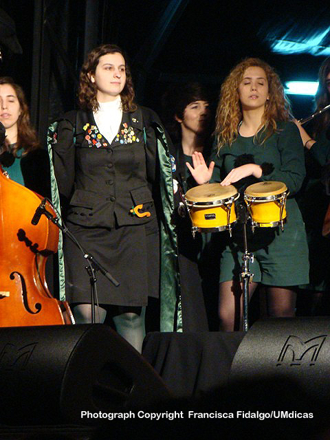 Imagem número 4 da galeria Enterro da Gata