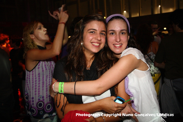 Imagem número 2 da galeria Recepção ao Caloiro