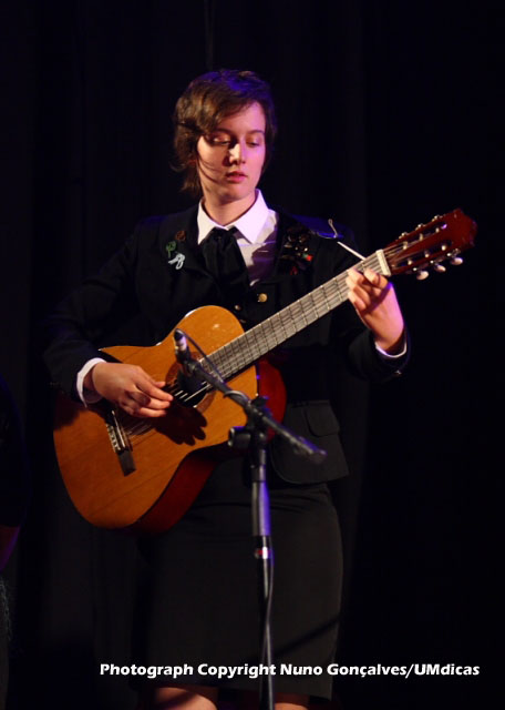 Imagem número 7 da galeria TROVAS