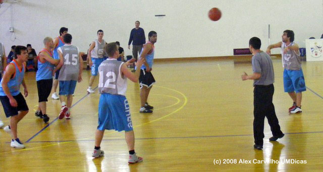 Imagem número 1 da galeria III TA Basquetebol