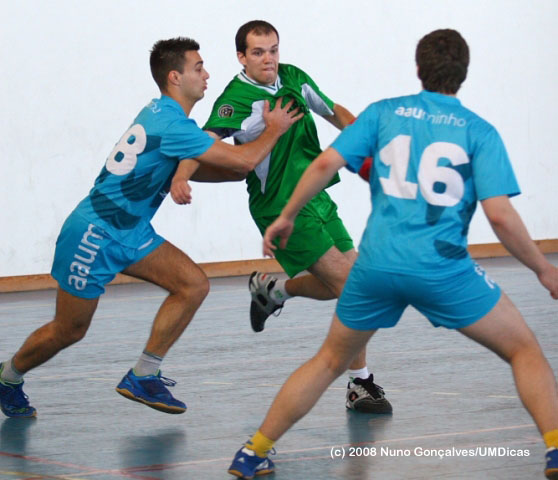 Imagem número 1 da galeria III TA Andebol