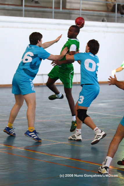 Imagem número 3 da galeria III TA Andebol