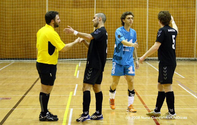 Imagem número 10 da galeria Liga Universitária - AAUM x AAC