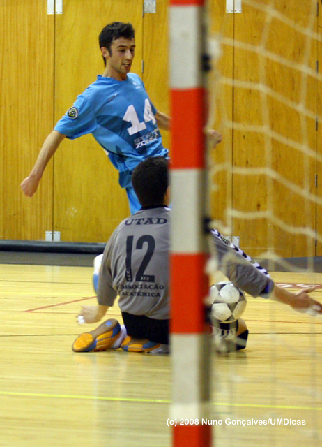 Imagem número 1 da galeria Liga Universitária - AAUM x AAC